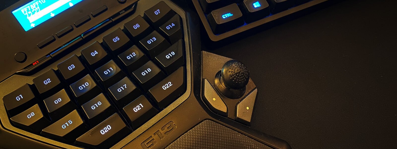 Logicool G13