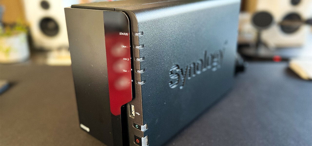 Synology DS220+