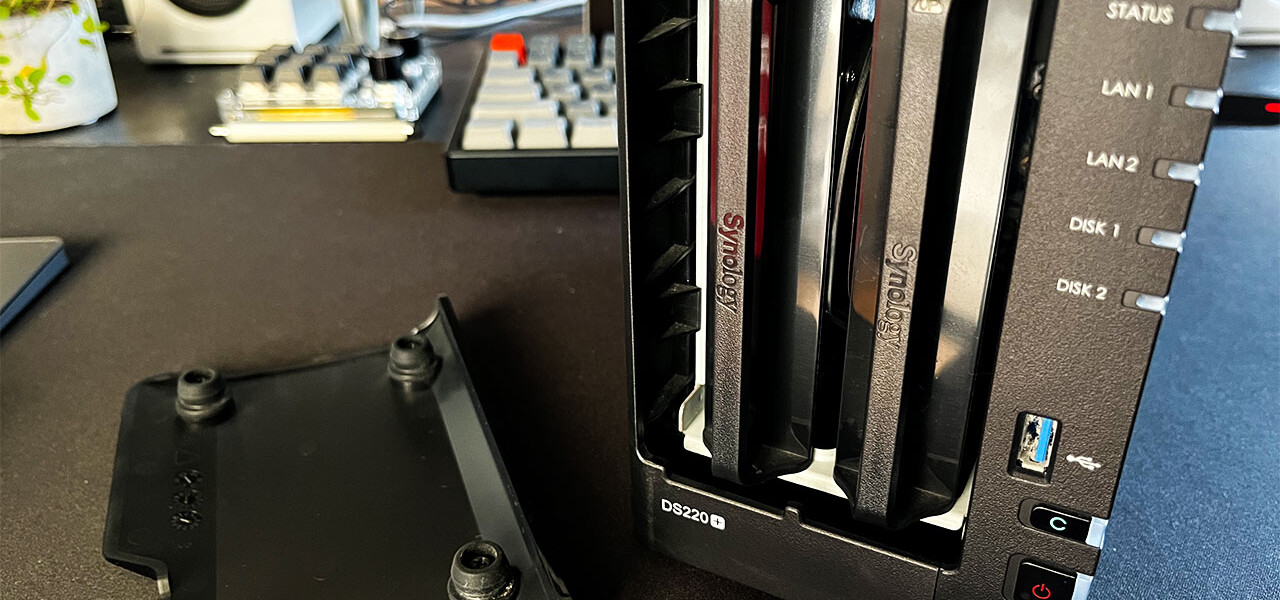 Synology DS220+