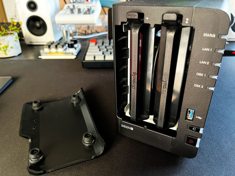 Synology DS220+