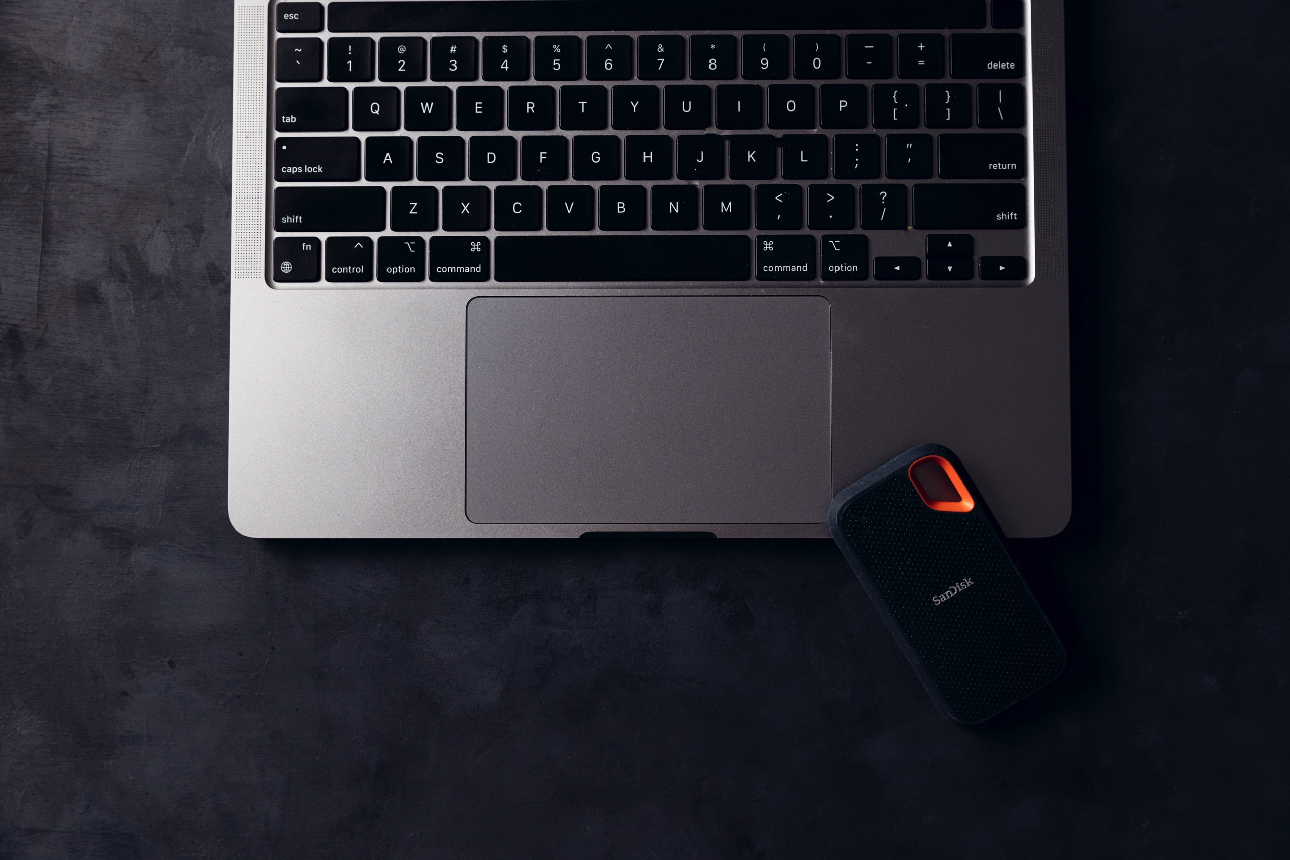 失敗しない外付けストレージの選び方｜写真・動画のバックアップにも安心なポイントを徹底解説