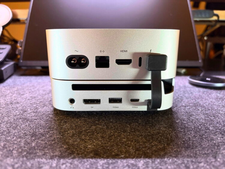 Mac mini M4 ドッキングステーション