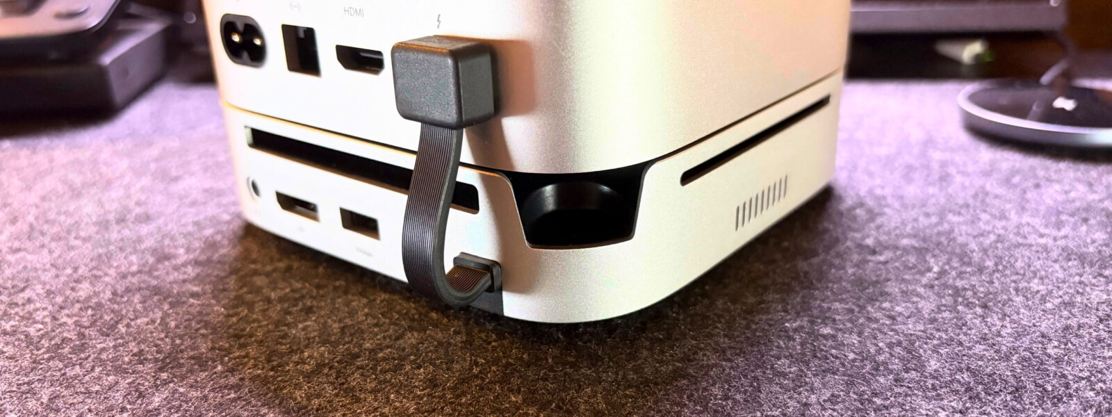 Mac mini M4 ドッキングステーション