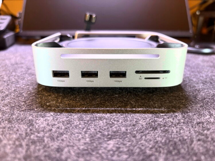 Mac mini M4 ドッキングステーション