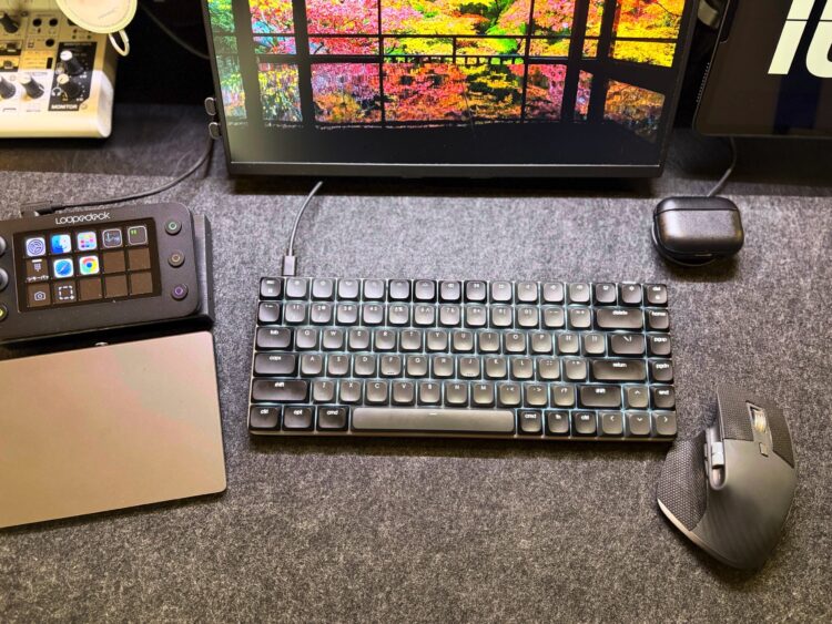 Magic Trackpadとデスクトップ