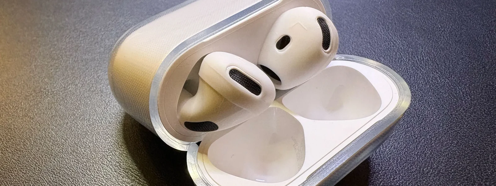 AirPods 5 クリアケース