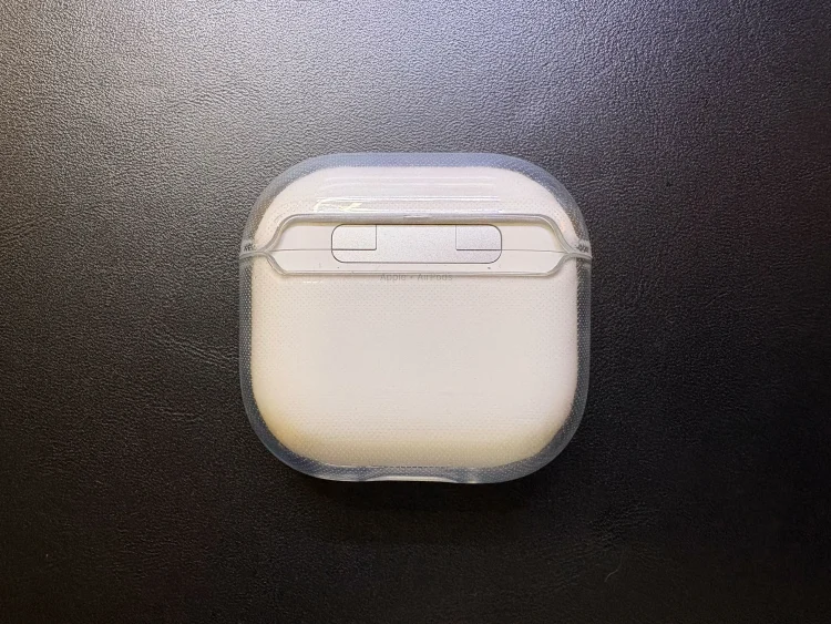 AirPods 5 クリアケース