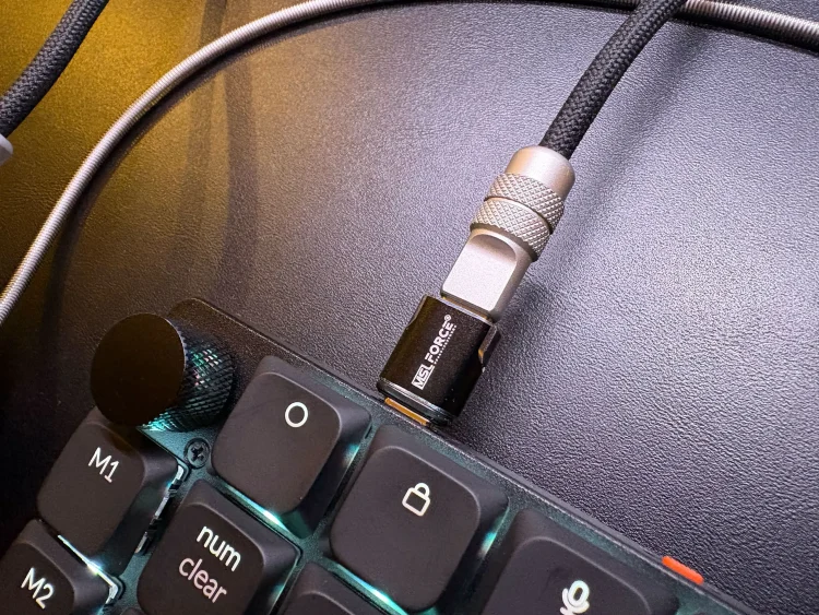 USB-C to USB-Cマグネット変換アダプター